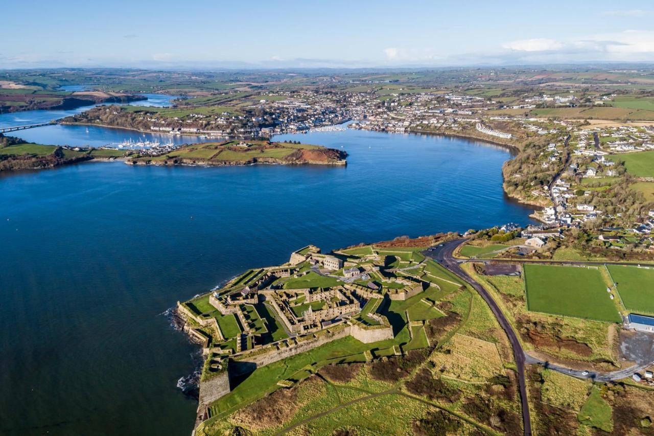 Ocean View,Kinsale, Hosted By Exquisite Holiday Homes, Sleeps 22 Kültér fotó