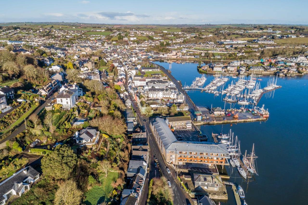 Ocean View,Kinsale, Hosted By Exquisite Holiday Homes, Sleeps 22 Kültér fotó