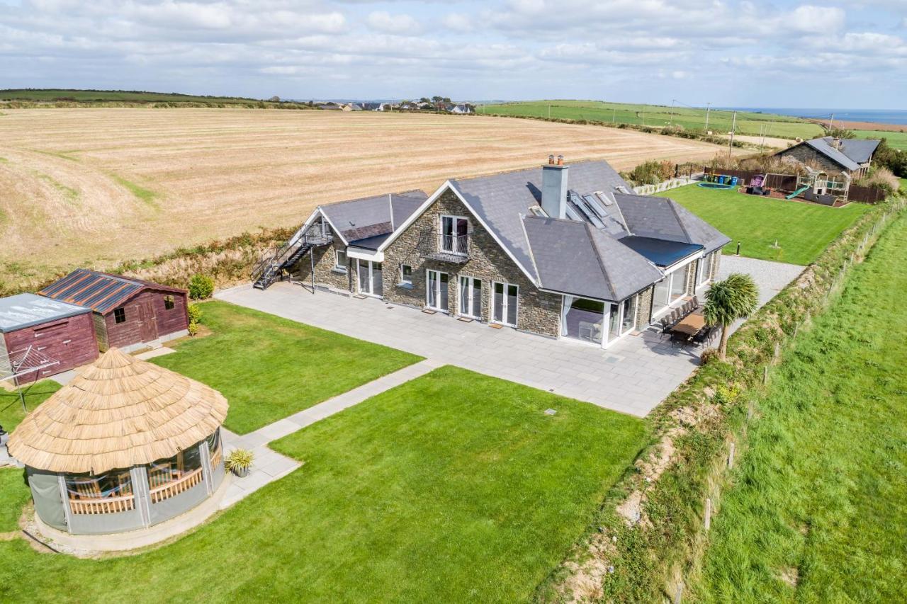 Ocean View,Kinsale, Hosted By Exquisite Holiday Homes, Sleeps 22 Kültér fotó